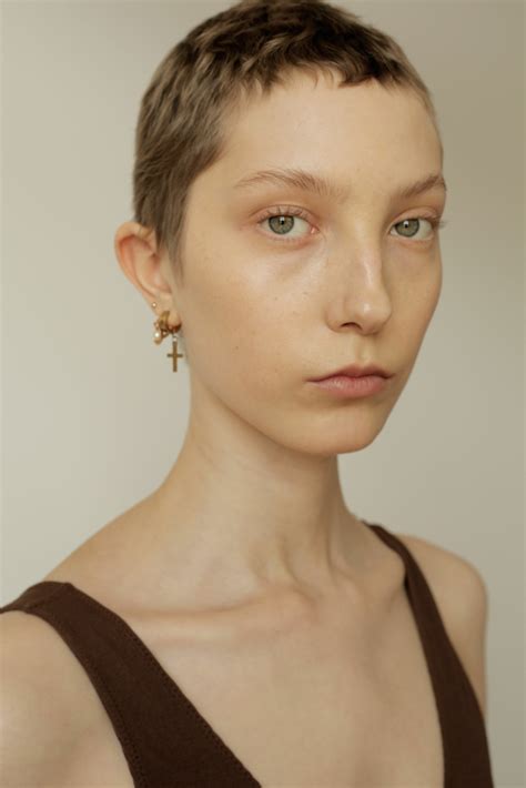 Sasha Komarova | Premier Model Management