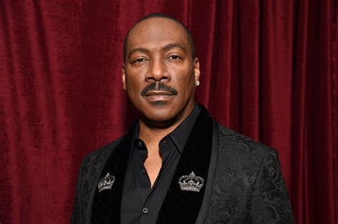 Biopic: Eddie Murphy schlüpft in die bunten Gewänder von George Clinton