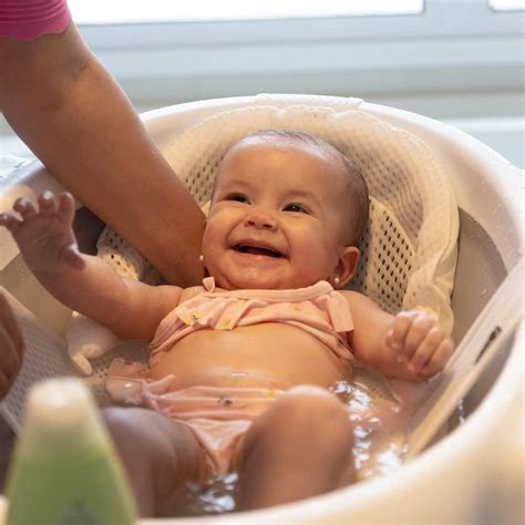 Banho Para Bebe - 5 Melhores Banheiras de Bebê em 2025 - Bebê Precisa