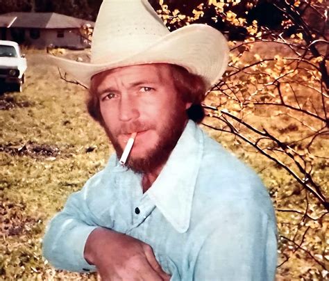 Bobby Hicks Obituary: Memorial and Funeral Service Details