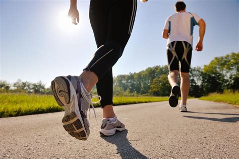 Jogging Tips. LenasBlackBook
