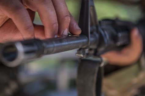 marksmanship fundamentals key  soldiers  basic training article