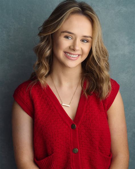 Jade Hogan – MVW Talent Agency Ireland