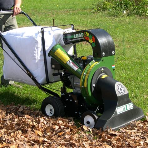 mighty mac  propelled vacuums mackissic