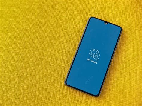 Launch Screen Of Hp Smart App Featuring Logo On Black Display Photo ...