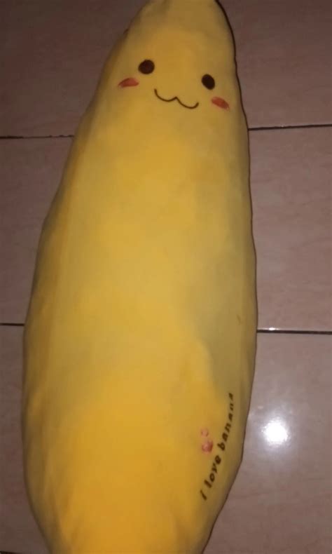 guling bentuk pisang toys collectibles   carousell