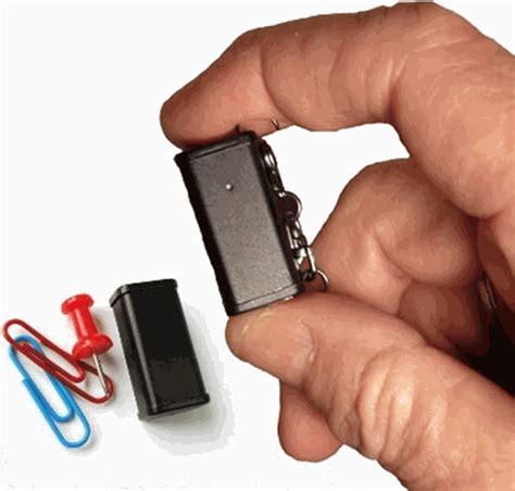 World's Smallest Tiny Micro Audio Recorder -Voice Activated 300 HR ...