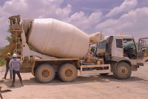 mengenal truk molen beton   kerjanya