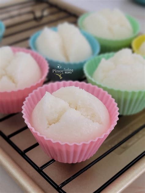 Putong Bigas with Coconut Milk