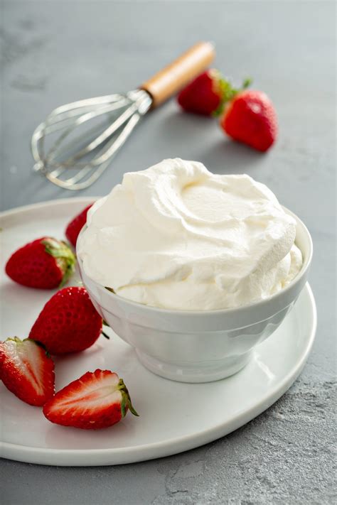 Homemade Whipped Cream Recipe (Quick & Easy!) - Oh Sweet Basil