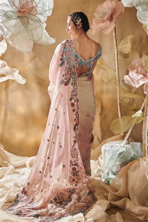 Saree