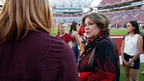 Nick Saban's wife, Miss Terry, on retirement: Alabama always 'Sweet Home'