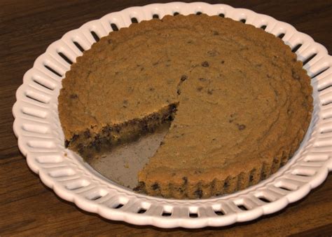 chocolate chip cookie tart