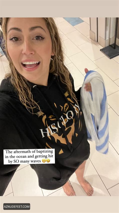 TAYLOR DOOLEY Feet - AZNudeFeet