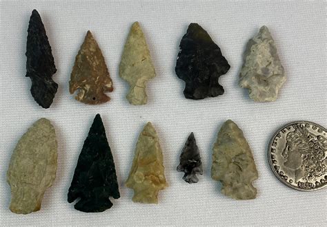 Lot - Native American Indian Lot of 10 Misc. Arrowheads