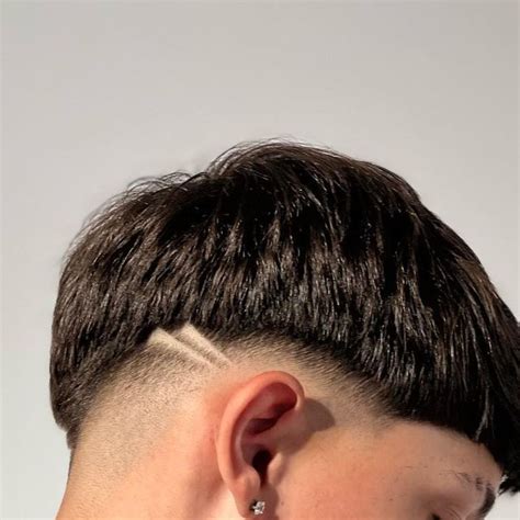 Low Taper Fade Em V - Vegeta low taper fade | Broly low taper fade, Low fade v cut, Low fade em v