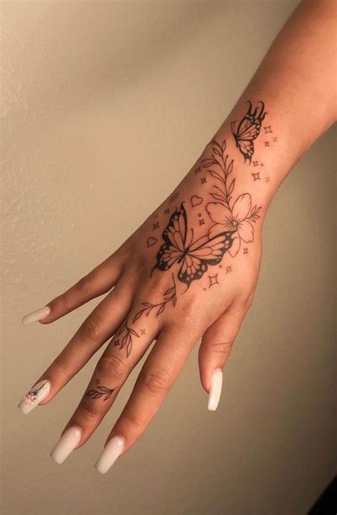 Beautiful Tattoos for Women @BeautyOfFashion1 | Finger tattoos, Hand ...