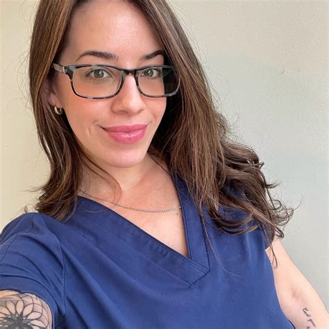 Samantha Lynn's Amazon Page