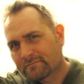 gregory dyer  afx vfx motion graphics designer seeking