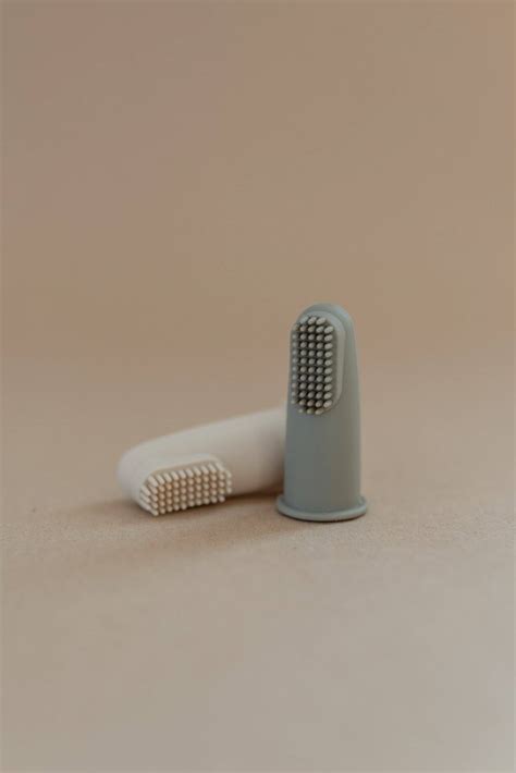Finger Toothbrush Eucalyptus/Sand – Madison Grace Home