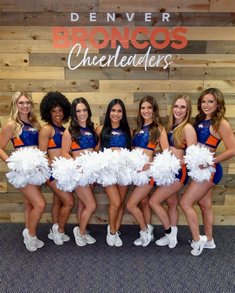 Denver Broncos Cheerleaders... - Denver Broncos Cheerleaders