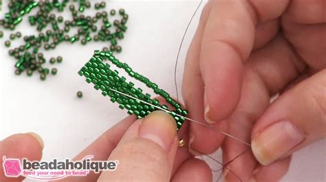 How to do fast Peyote Bead Weaving - YouTube