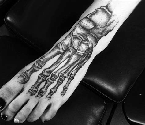 Bones tattoo by Inez Janiak | Photo 28659