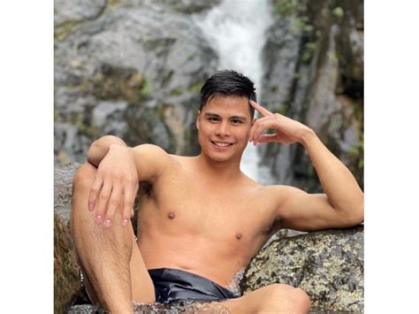 generation  irresistible moreno hotties     swoon