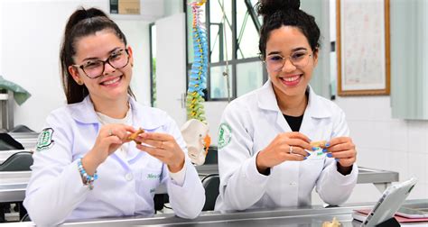 Quanto Precisa Para Passar Em Medicina No Enem