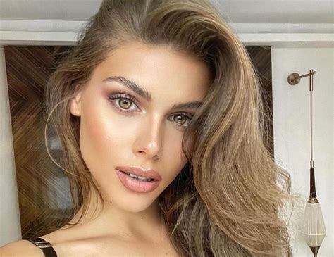 Katharina Nahlik - Bio, Age, Height, Wiki | Models Biography