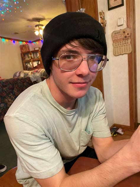 Unveiling the Stories Behind the Passings in the Texarkana Gazette's Obituary Section 3