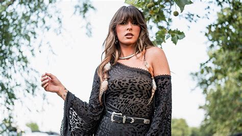 ella langley celebrates   album lakeside   bikini  mike