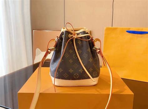 fashion fakes unmasking  secrets  designer knockoffs  katt