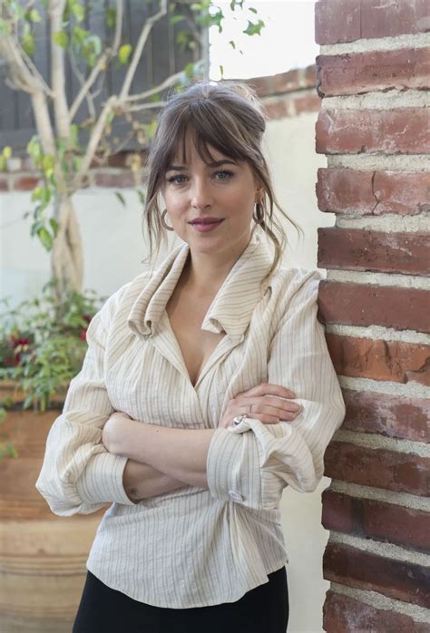 Dakota Johnson | Scrolller