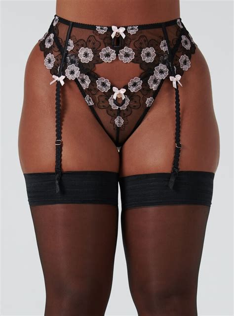 delilah suspender boux avenue uk