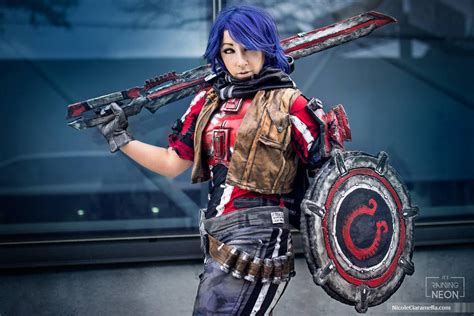 Athena Borderlands The Pre- Sequel Cosplay by Its-Raining-Neon on ...