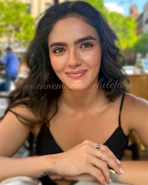 Arienne Mandi Fans (@ariennemandi_chilefans) • Instagram photos and videos