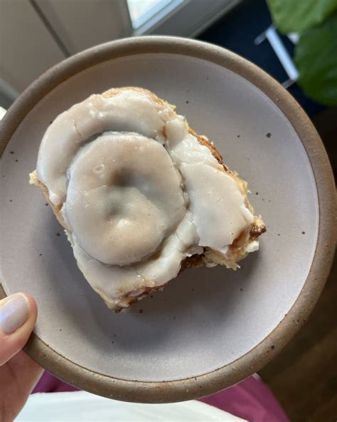 Aldi Bake Shop Bakery Cinnamon Rolls Review | The Kitchn