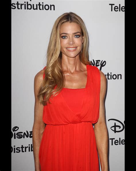 Photo : Denise Richards à la conférence de rentrée de Disney Media
