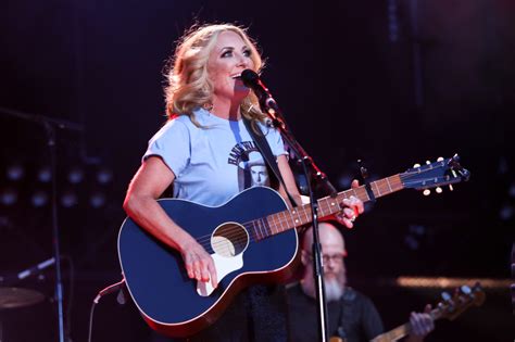 Top 10 Lee Ann Womack Songs - ClassicRockHistory.com