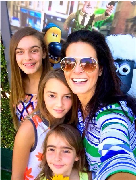 Angie Harmon Children