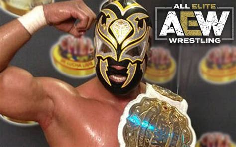 Andrade El Idolo Could Have Plans For La Sombra Mask In AEW