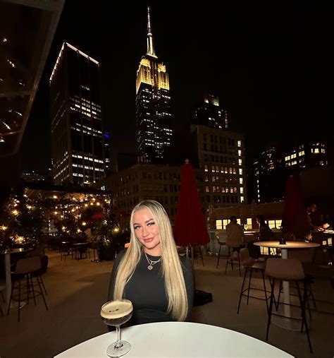 Kenzie Dawn (@kenziexdawn) • Instagram photos and videos