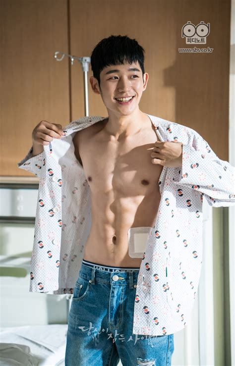 Top 13 Male Korean Actors With The Best Abs - Trends - In-Depth K-Pop ...