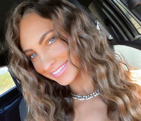 wessliee biography   age height real  instagram