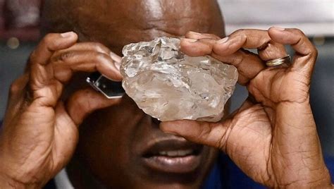 2,492-carat diamond – one of the world's largest – found in Botswana ...