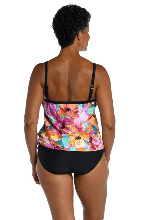 Snapklik.com : Maxine Of Hollywood Womens Standard Scoop Neck Faux Side