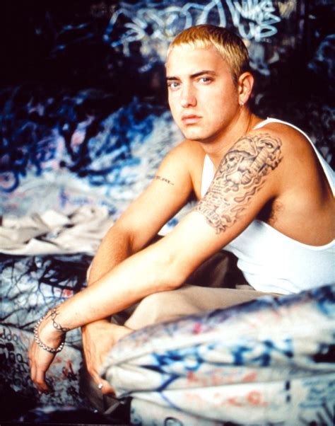 Hot Pictures of Eminem | PS Celebrity