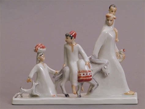 AntiqForum - Russian Porcelain - Dulevo Porcelain Figures
