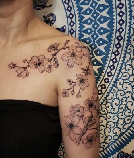 Tatuagem Flor De Cerejeira Preto E Branco - Rafaela Gomes Barbosa: Tatuagem Flor de Cerejeira – 42 tattoos ...